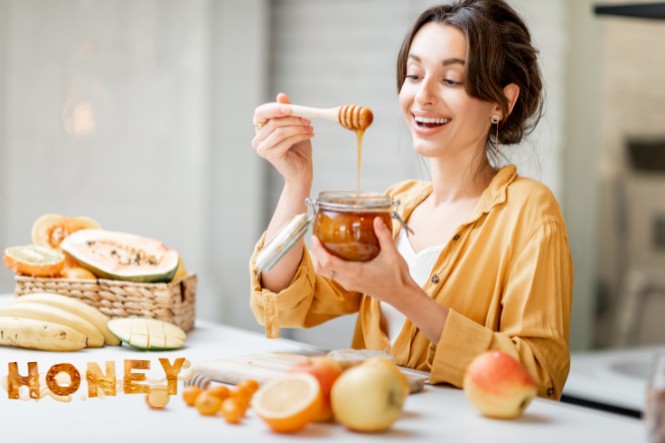 Cách uống mật ong giúp làm đẹp da chống lão hóa Cách uống mật ong giúp làm đẹp da chống lão hóa